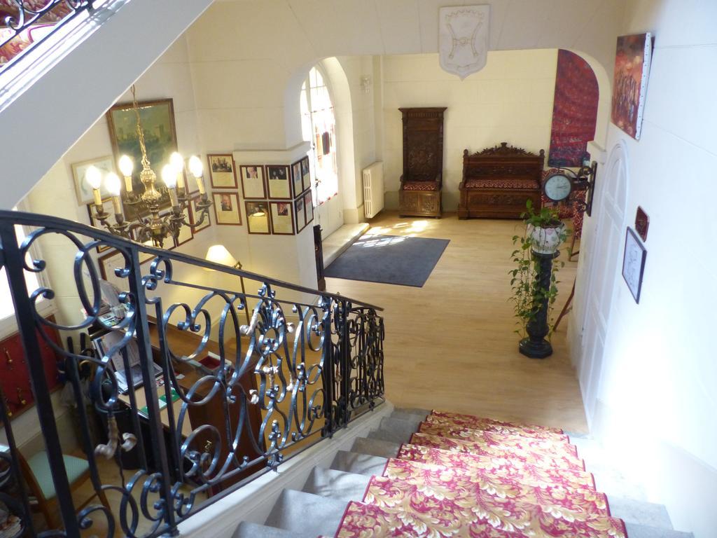 Hotel Du Fiacre Carpentras ภายนอก รูปภาพ